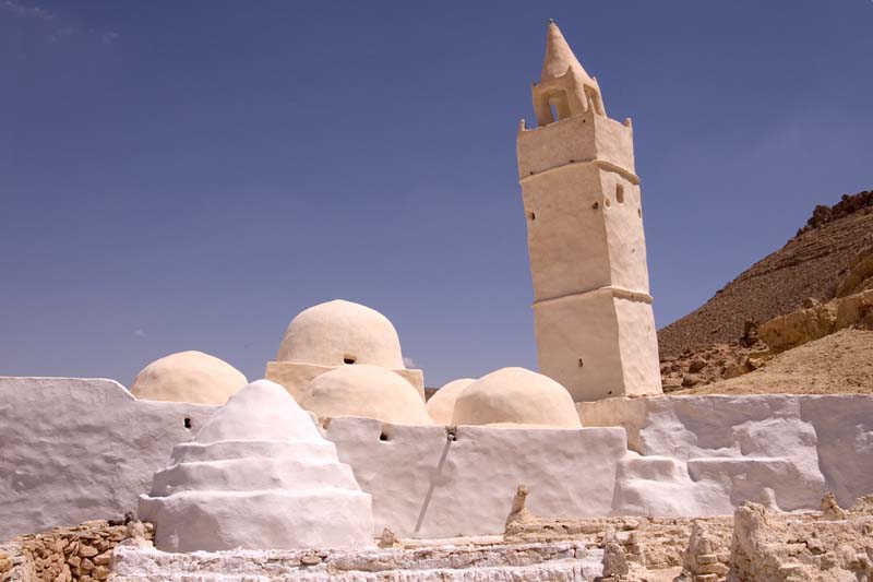 Tunisia 2005 - Mosque in outskirts of Chenini, minaret leans toward Mecca