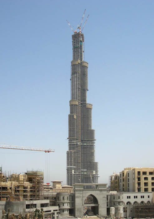 Burj Dubai, to be Tallest Building in the World (129 stories as pictured)
