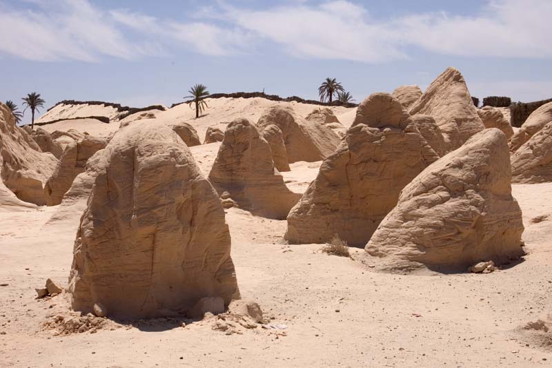 Tunisia 2005 - Sahara Desert, sand mounds