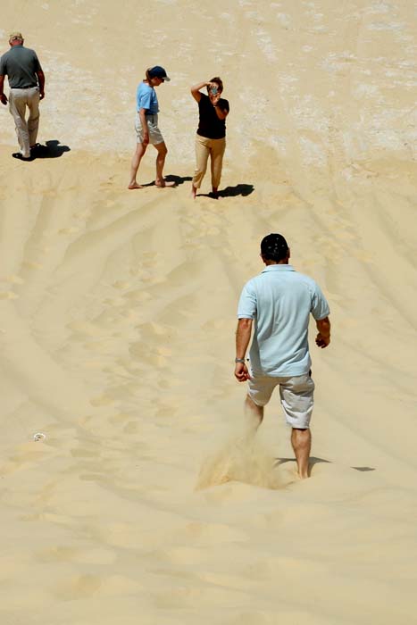 Tunisia 2005 - Running barefoot down the 80 foot high sand dune